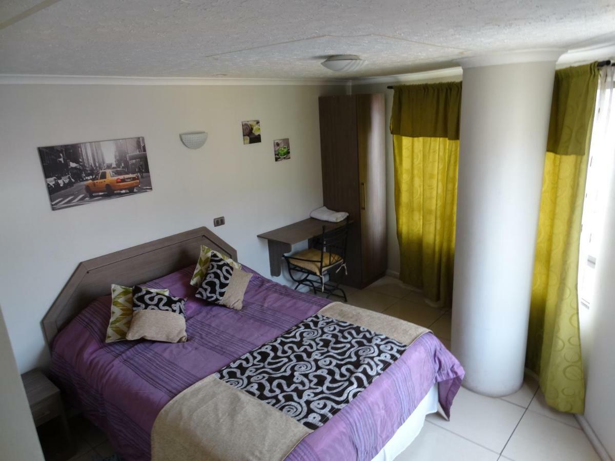 Hostal Quinta Normal Антофагаста Екстер'єр фото